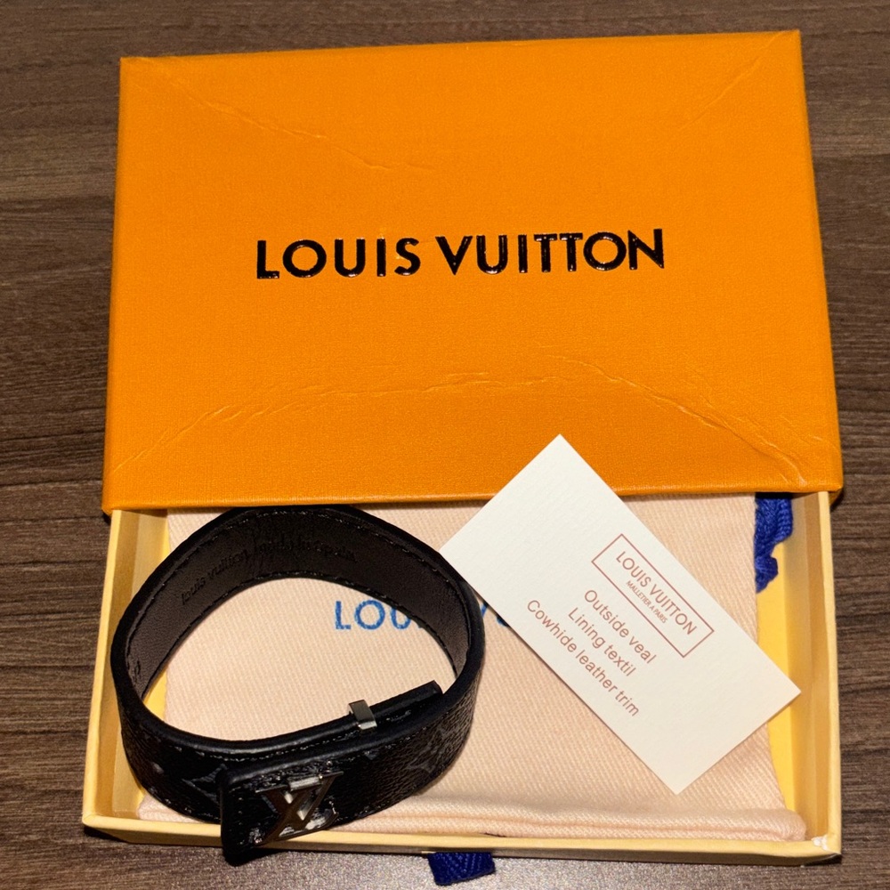 Louis Vuitton Black Leather Men's Bracelet with Silver LV Buckle
